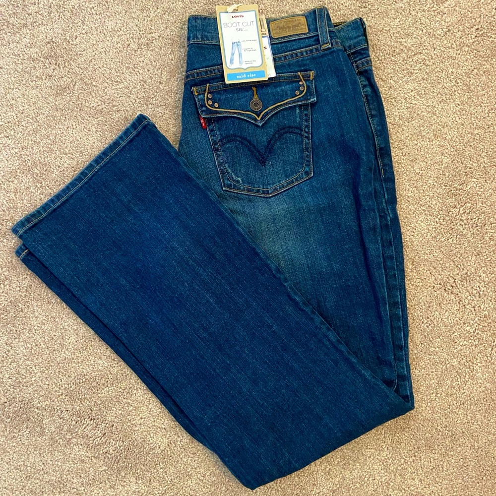 NWT Levi’s Bootcut Jeans